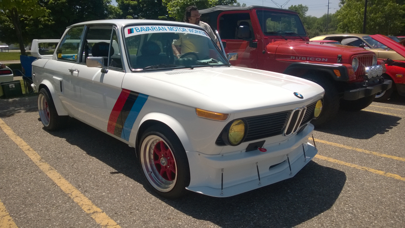 Illustration for article titled The Chrysler Employee Car Show Was Ballin'tastic